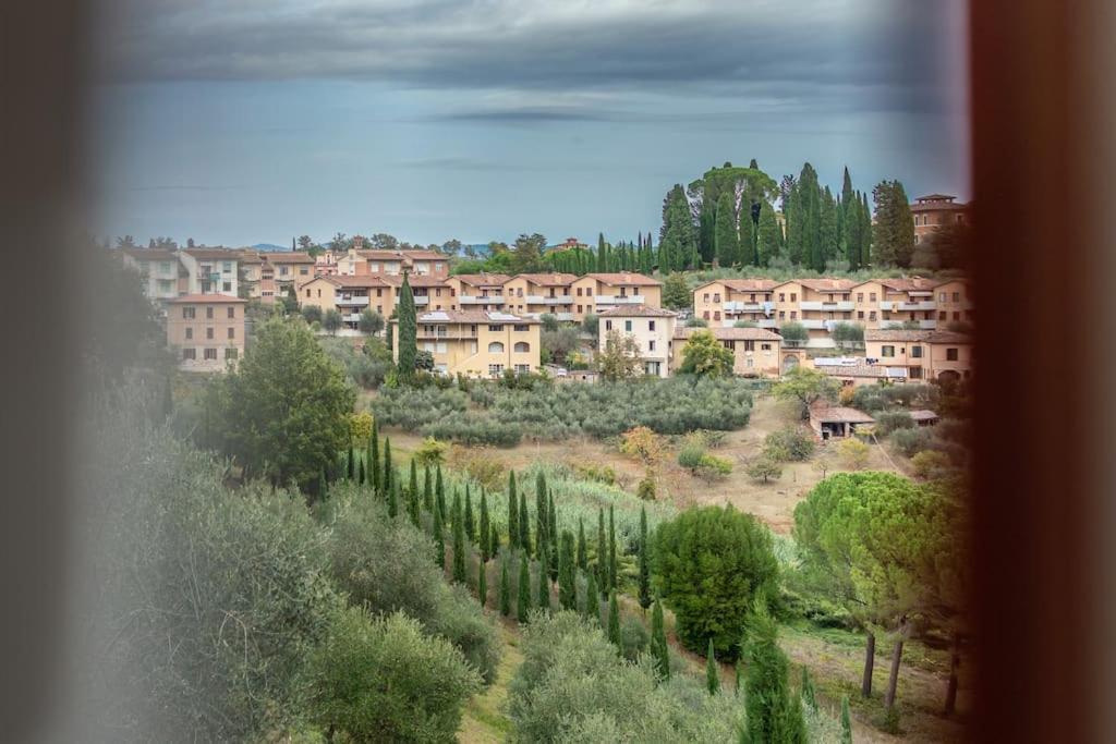 Appartamento Ginger-A Due Passi Dal Centro Di Siena Con Posto Auto Eksteriør billede